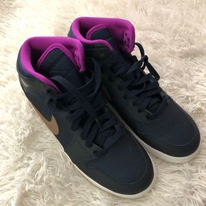 Nike air Jordan 1 women’s 7.5, youth 5.5